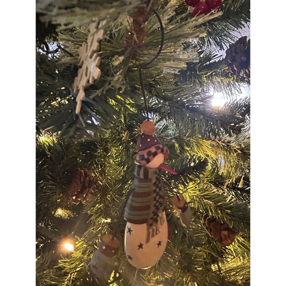 Vintage Williraye Studio Snowman Ornament With Snowflake Hanging Decor For Chris - Picture 4 of 6